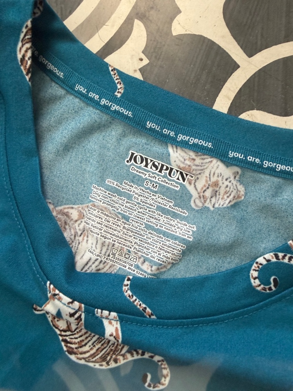 NWT- JoySpun Teal Tiger Print Sleep Shirt w/Pockets - Picture 2 of 7